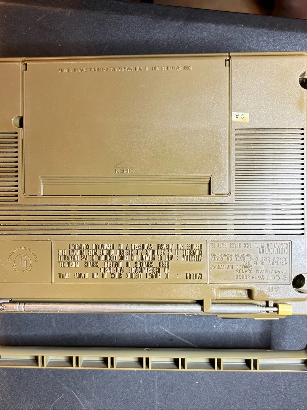SONY TV Weather FM AM 3 Band Radio Receiver ICF-7750W AC/Battery Power - Vintage